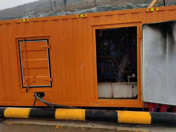 金牛发电车出租-应急柴油发电机组选什么样的比较好？