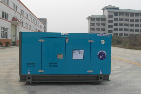 金牛发电机租赁发电机组的换季保养注意事项