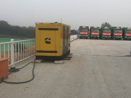 金牛电力系统的稳定性和设备兼容性如何影响发电机组的频率规格？